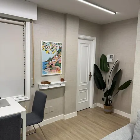 アパート La Farola De