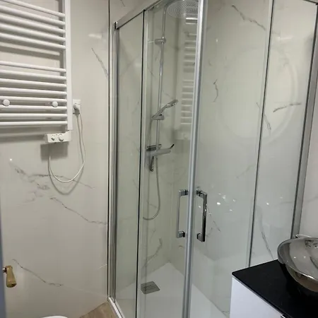 アパート La Farola De